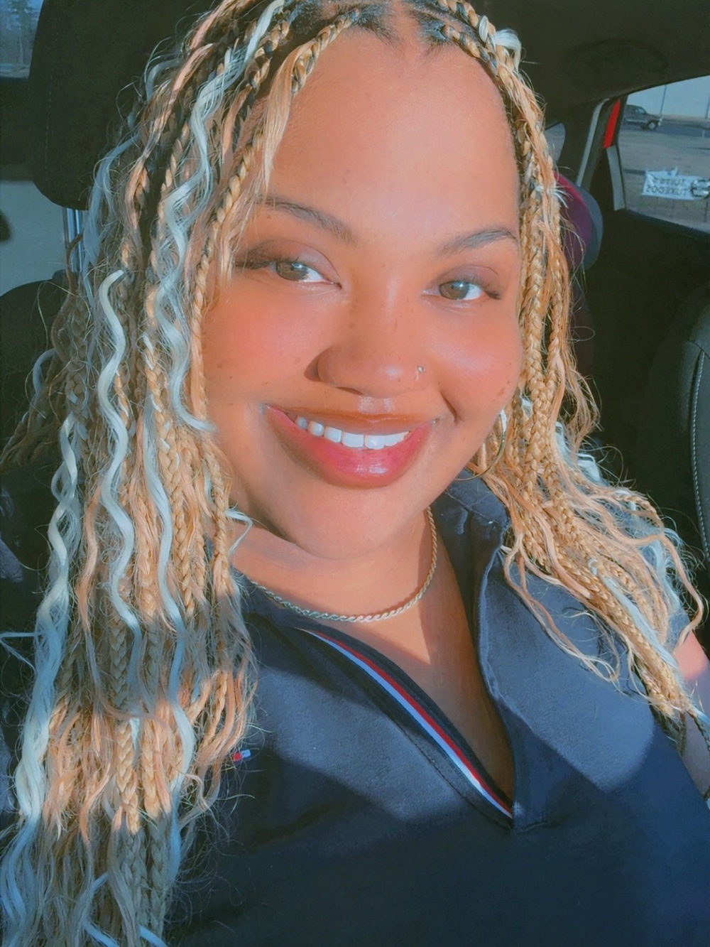Meet your Posher, Ahrianna